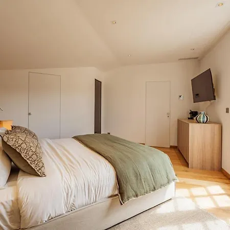 Appartement Taman 2, Proche Du Centre-ville Et De La *